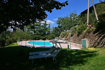 Elegante Wohnung in Torgiano mit Garten