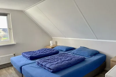 Vakantiehuis in Medemblik met terras