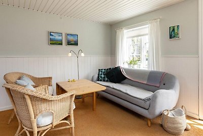 Elegantes Ferienhaus in Blåvand mit Terrasse