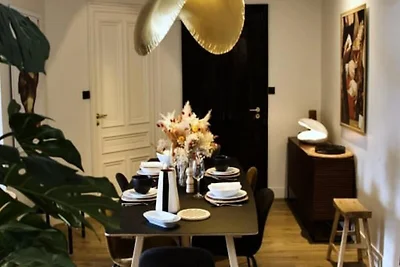 Luxuriöses Apartment mit Casino-Terrasse