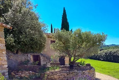 Ferienhaus in Bonnieux mit Schwimmbecken