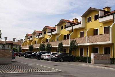 Schönes Ferienhaus in Rosolina mit...