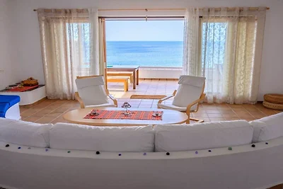 Villa in Sfinari mit Schwimmbecken