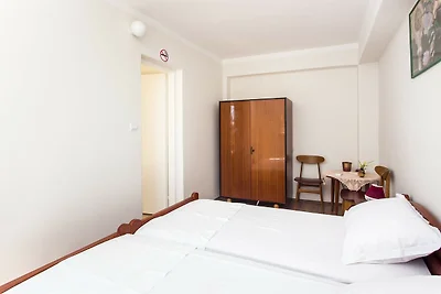 Apartments Ljubimir - Comfort One-Bedroom Apa...