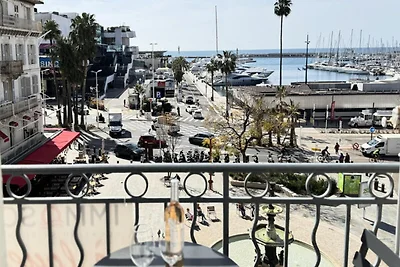 Apartment in Cannes mit Blick auf den Hafen