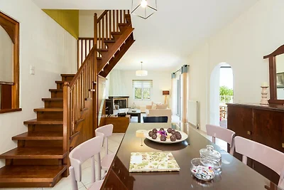 Villa in Prines mit privatem Pool