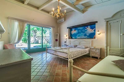 Casa Apricot