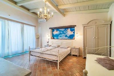 Casa Apricot