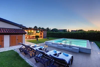 Villa Kazun