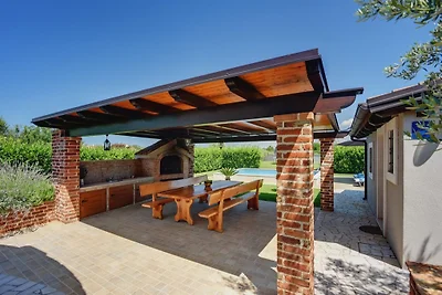 Villa Kazun