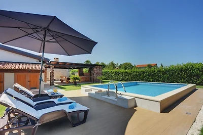 Villa Kazun