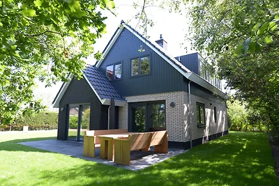Ferienhaus De Razende Bol