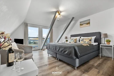 Apartment 25