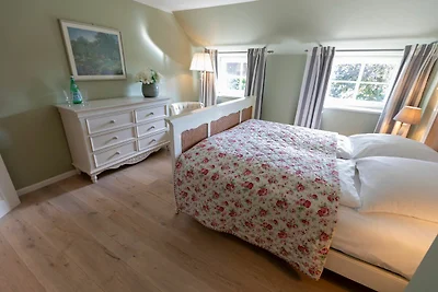 Reetdachkate Fjord Cottage - Haushälfte...