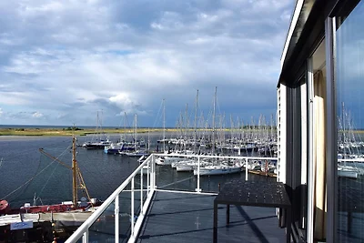 Ferienwohnung „Waterkantstuuv“ Marina...