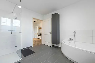 Ferienwohnung Strandnest Rosenhagen bei...