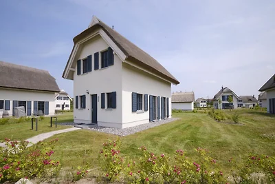 Reetland am Meer Superior Reetdachvilla mit 2...