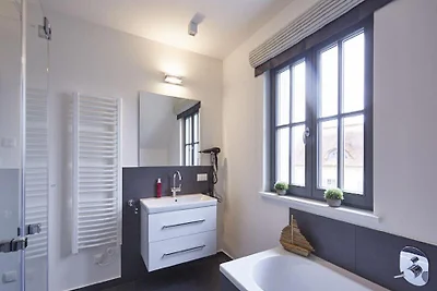 Reetland am Meer Superior Reetdachvilla mit 2...