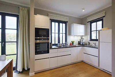 Reetland am Meer Superior Reetdachvilla mit 2...