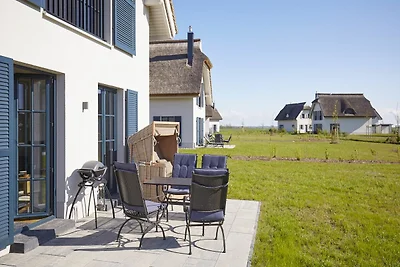 Reetland am Meer Superior Reetdachvilla mit 2...