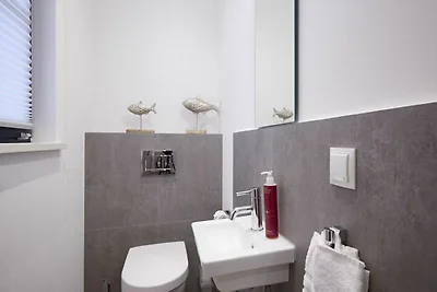 Reetland am Meer Superior Reetdachvilla mit 2...