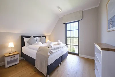 Reetland am Meer Luxus Reetdachvilla mit 3 Sc...