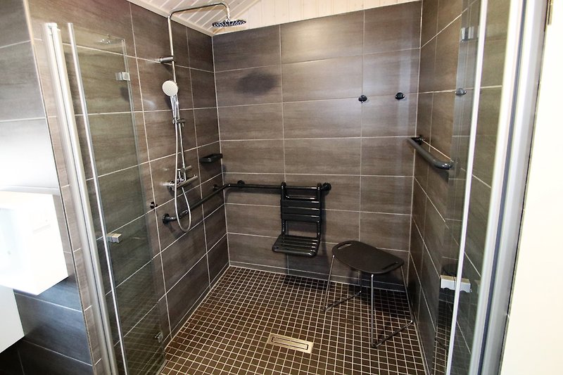 Rollstuhlgerechte Dusche
