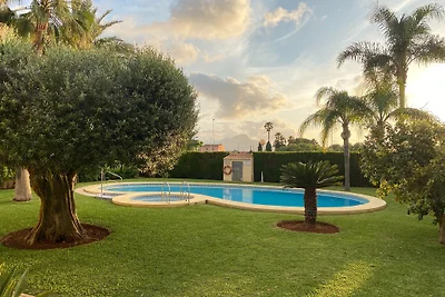 Giralda IX,  450m zum Sandstrand