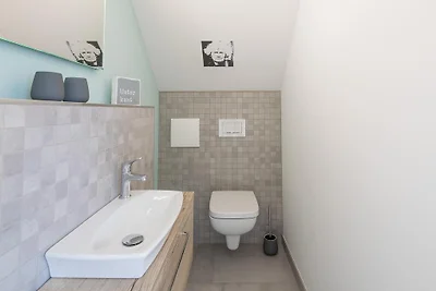 Penthouse Stine