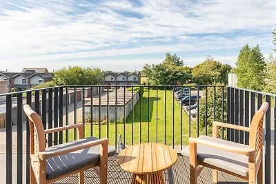 Apartmenthaus vor den Halligen Sandbank de...