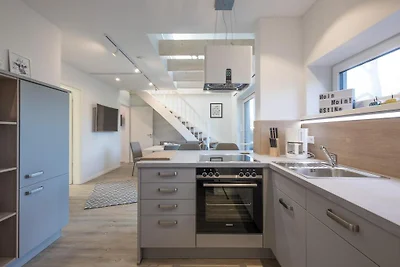 Penthouse Stine