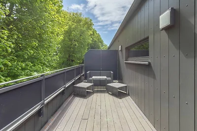 Penthouse Stine