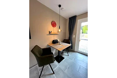 Bös Lütte Stuuv