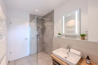 Penthouse Stine