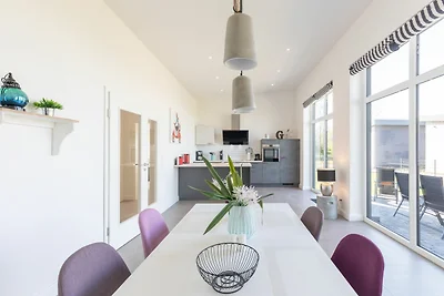 Georgs Huis