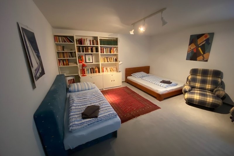 2. Schlafzimmer im Souterrain.