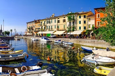 LE FATE,  VISTA LAGO CON PISCINA