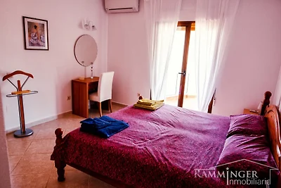 VILLA JASMIN MIT POOL, WLAN & KLIMA