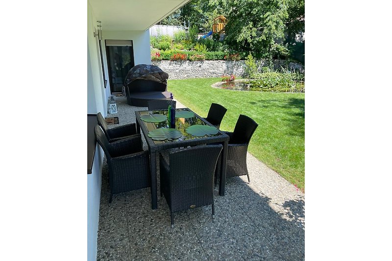 Gartenseite  Ostseite 