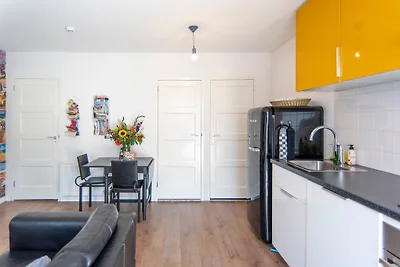 Zee & Zo - One Bedroom Apartment