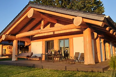 Natuurlijk houten huis