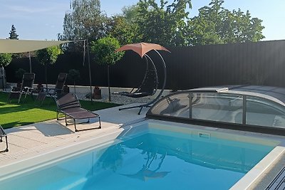 Appartamento Zöld con piscina