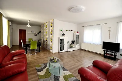 Appartement Zöld mit Pool