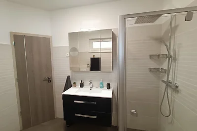 Appartement Zöld mit Pool