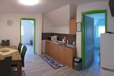 Appartement Zöld mit Pool