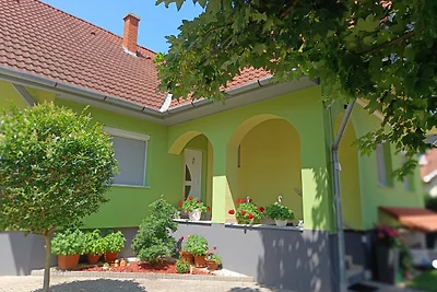 Appartement Zöld mit Pool