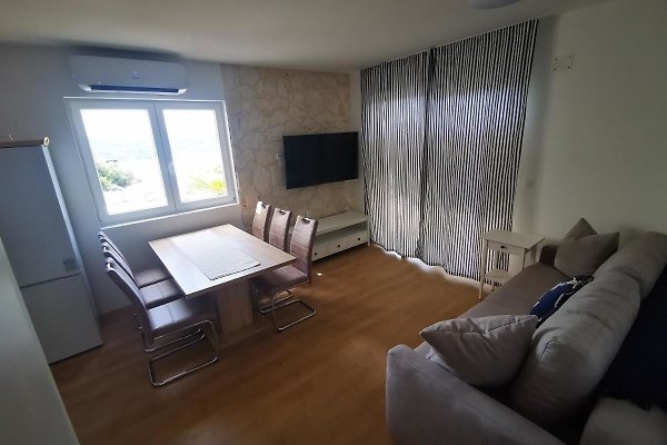 Ferienwohnung Necujam