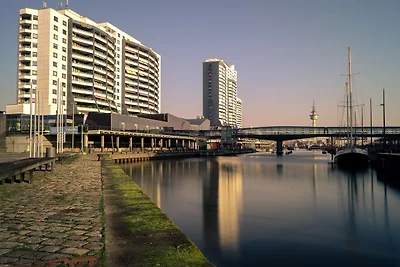 COAST HOUSE Moana