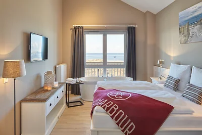 Ocean Two Bedroom mit Badewanne