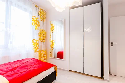 Sun&Snow Komuny Paryskiej -